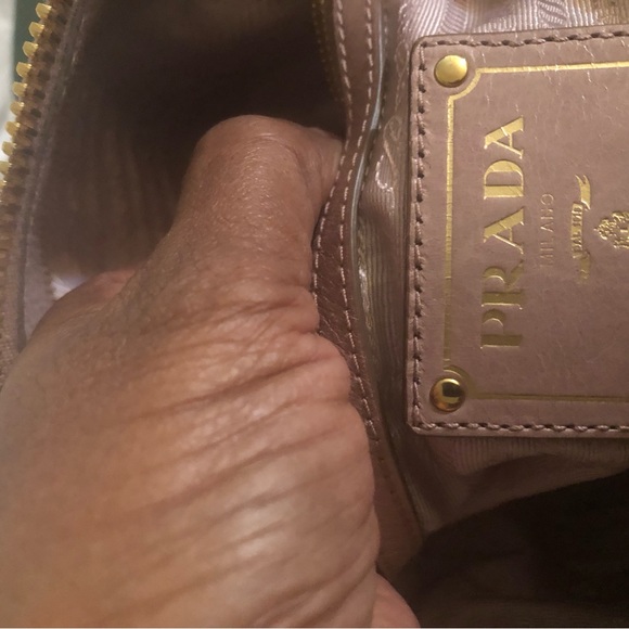 Prada - Picture 13 of 16